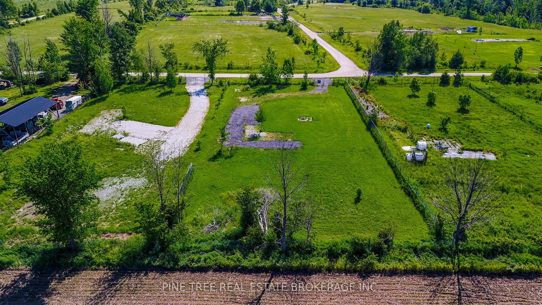 Photo of Lot 32 Mighton Crt