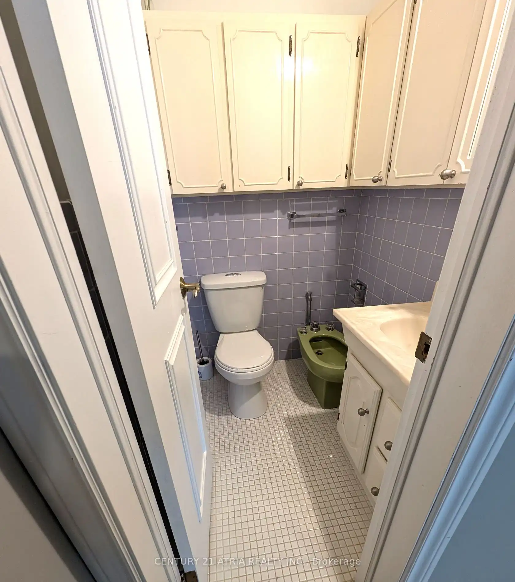  #2 - 731 Lawrence Ave W ; MLS ID: W11982039