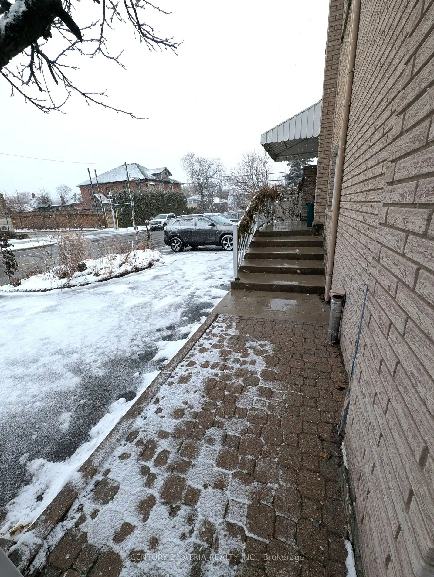  #2 - 731 Lawrence Ave W ; MLS ID: W11982039