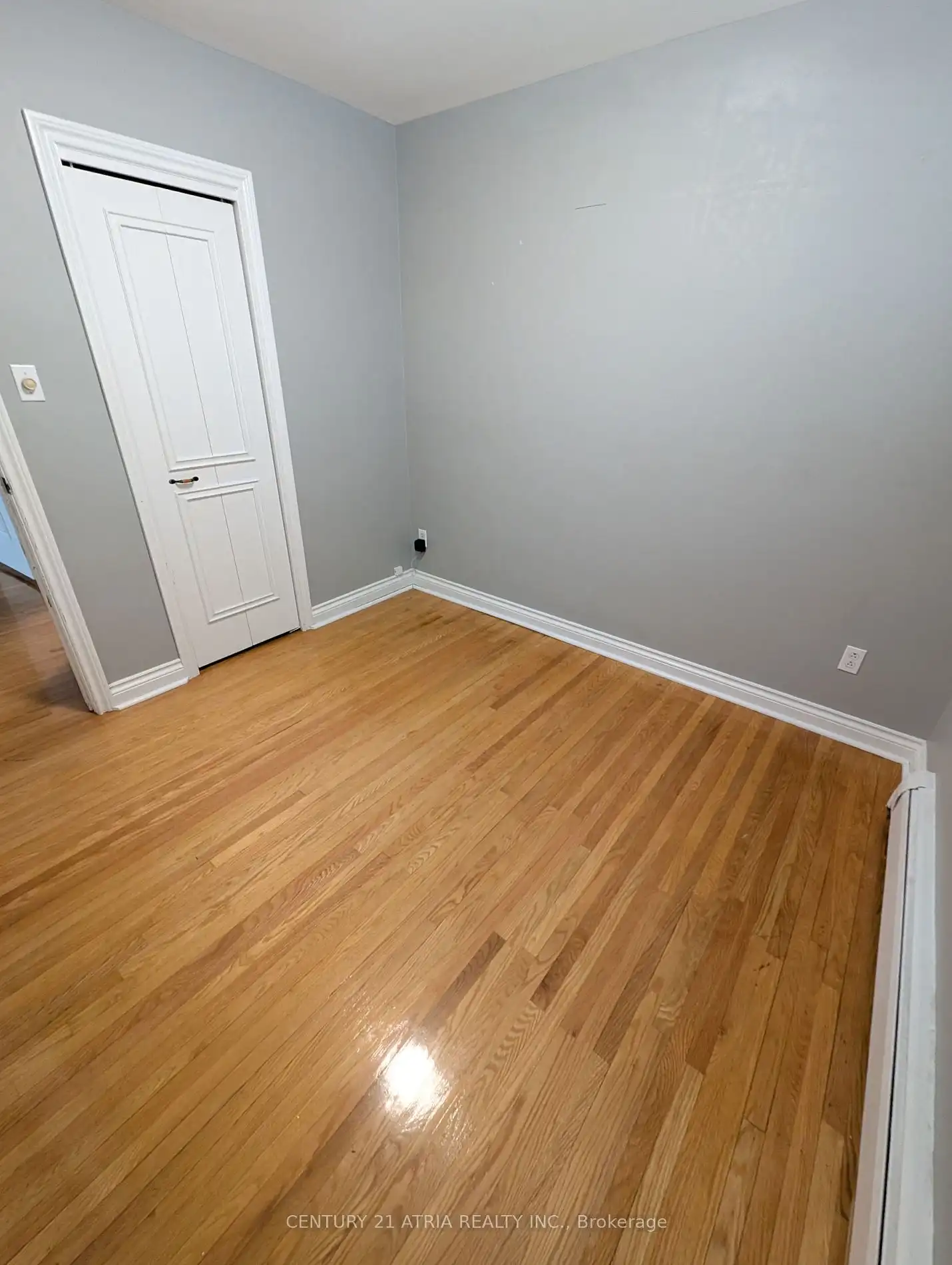  #2 - 731 Lawrence Ave W ; MLS ID: W11982039