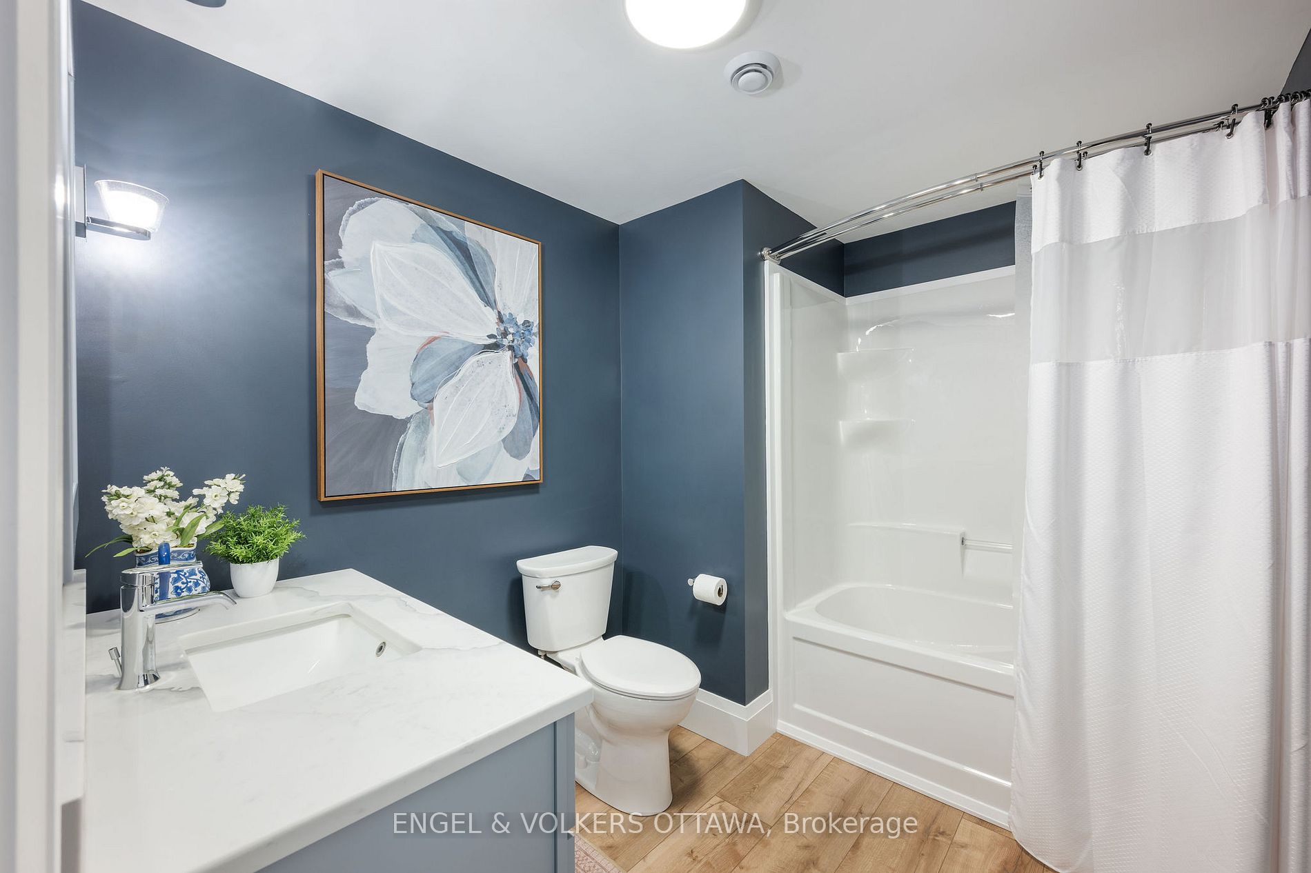 Investment Listing Photo