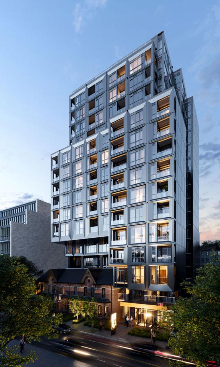 135 Portland St, Toronto ON M5V 2N4 ; MLS ID: 519